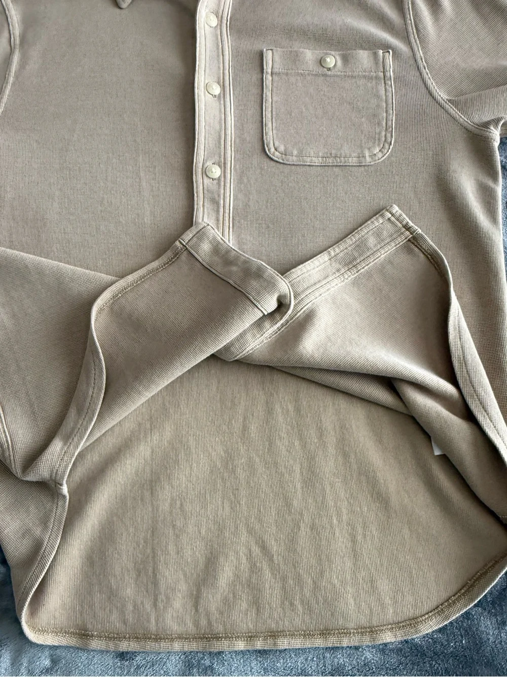 J. Crew Men's Cotton Waffle Shirt In Beige Size M Collar Long Sleeve Casual EUC